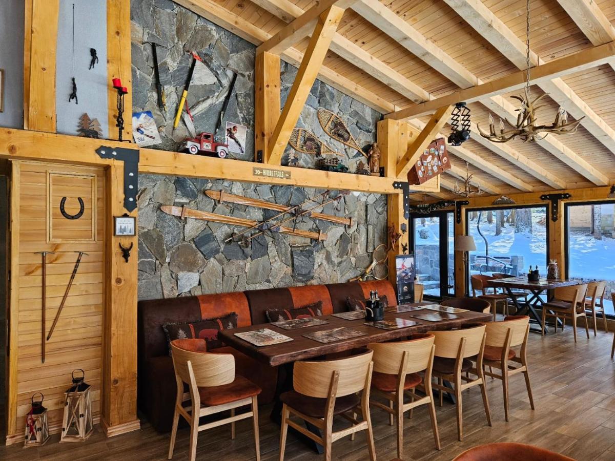 ホテル Algara Hut パニチシテ エクステリア 写真